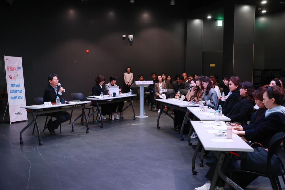 이날 간담회에서는 사전 접수된 20건의 건의사항 가운데 13건이 시 소관으로, 7건이 교육지원청 소관으로 분류됐다. 용인시는 교통안전과 통학환경 개선 등 학생 생활과 밀접한 현안 중심으로 검토하기로 했다./ 용인특례시 제공