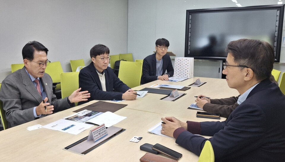 ‘KTX 이음 남창역 정차 건의’ 국토교통부 방문. 사진=울주군