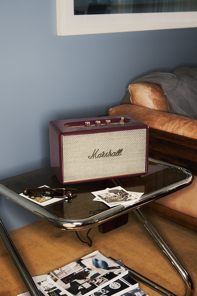 마샬이 홈 스피커 ‘액톤3(Acton III)’의 새로운 버건디 컬러를 국내에 정식 출시한다./마샬