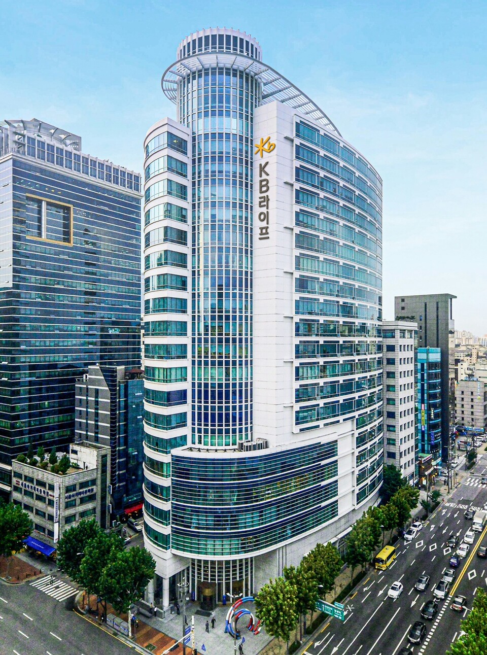 KB골든라이프타워. 사진/KB라이프