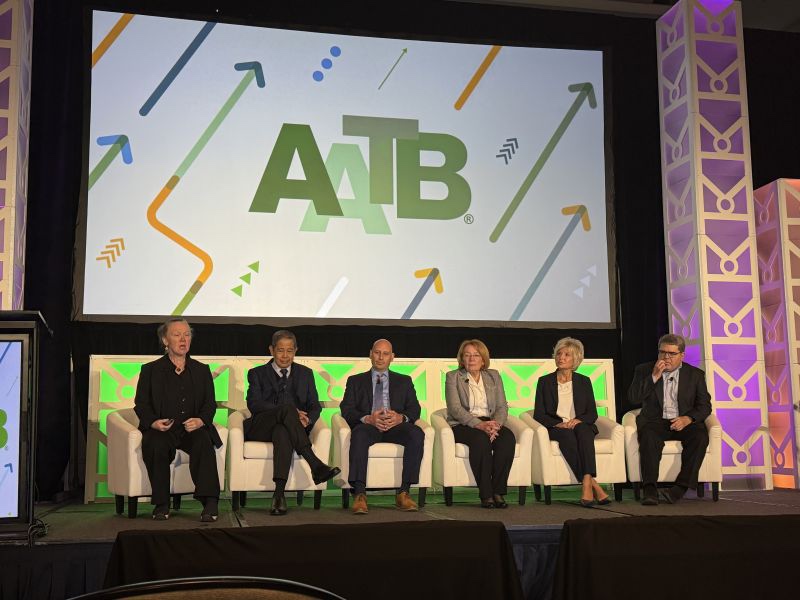 시지바이오가 ‘2025 미국조직은행연합회 연례회의’서 향남 신공장 노보팩토리의 AATB 인증 논의를 구체화했다./시지바이오 제공