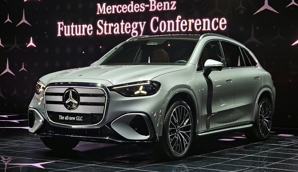 메르세데스-벤츠 '디 올-뉴 일렉트릭 GLC'의 외관./곽호준 기자