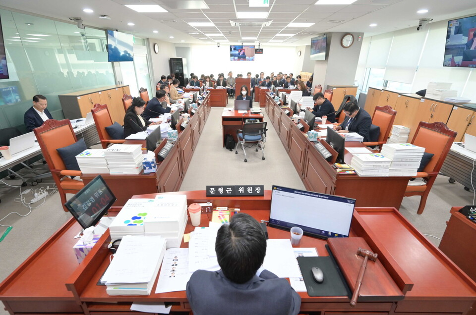 경기도의회 여성가족평생교육위원회(위원장 문형근)는 14일 종합감사를 끝으로 2025년도 행정사무감사를 마무리했다./ 경기도의회 제공