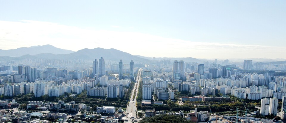 안양시(시장 최대호)가 평촌신도시 정비사업을 가속화하며 노후 신도시의 경쟁력 회복과 지속 가능한 도시환경 구축에 박차를 가하고 있다./ 안양시 제공