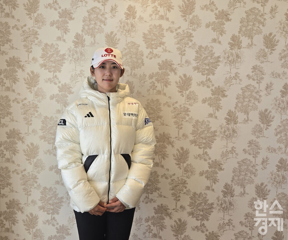 황유민이 15일 경북 경주 마우나오션 컨트리클럽에서 본지와 인터뷰를 한 후 미소를 짓고 있다. /박종민 기자