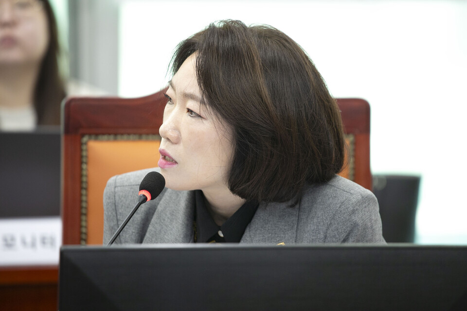 이 의원은 “도지사는 예산안 발표에서 민생경제·돌봄·안전 분야에 재정을 집중하겠다고 강조했지만, 정작 본예산에서 가장 먼저 도려낸 것은 ‘민생의 최전선에 있는 약자 복지’였다”며, “도민의 삶을 지탱한다는 발표와 실제 편성 내용이 정반대”라고 비판했다./ 경기도의회 제공