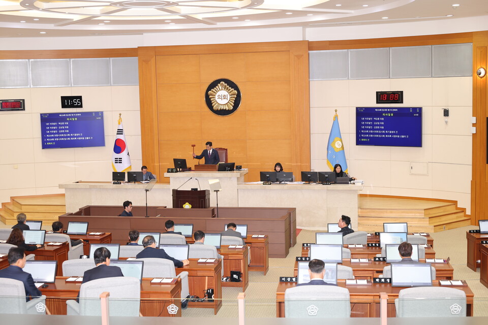 제326회 임시회 본회의 전경. 사진=포항시의회