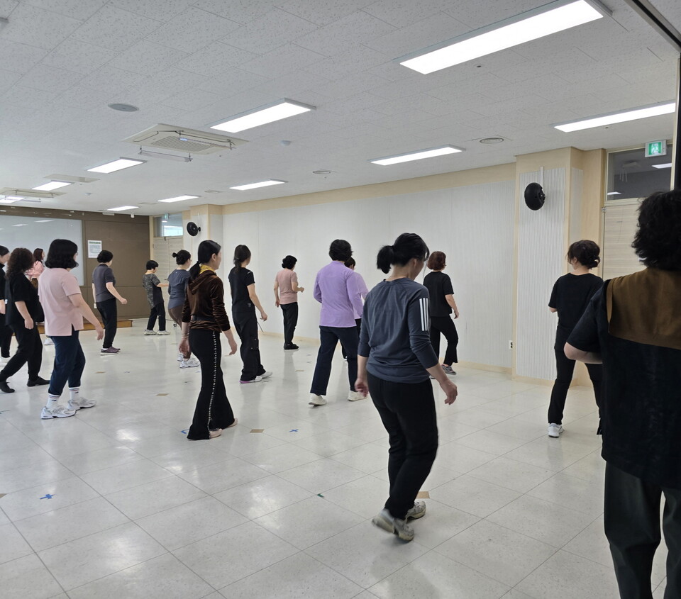 다이어트 댄스 수업 장면. 사진=대구 수성구