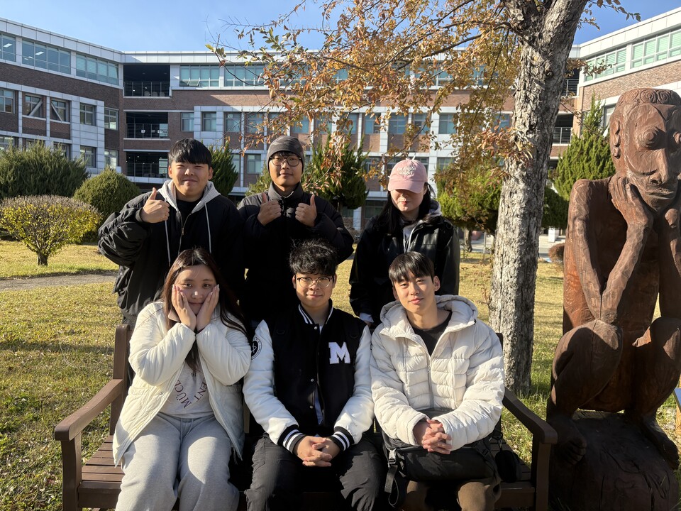 국립경국대학교,(사)한국전문경영인학회가 주최한 ‘2025년 추계학술대회 대학생 아이디어 경진대회’에서 최우수상과 장려상 수상 .사진=국립경국대 제공