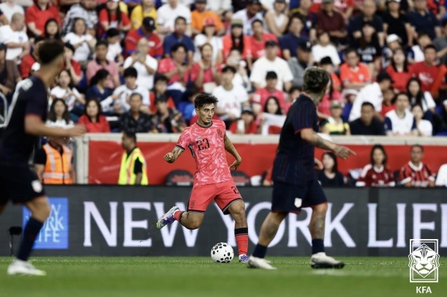한국 축구 대표팀의 옌스 카스트로프(23번). /대한축구협회 제공