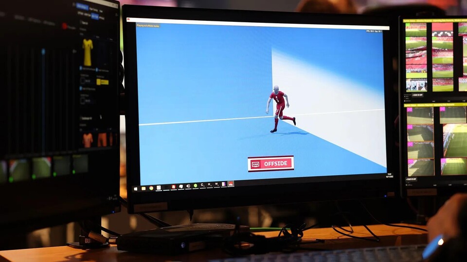 호크아이의 대표 기술인 반자동 오프사이드 시스템. /호크아이 제공