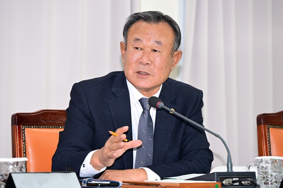 경남도의회 이치우(국민의힘, 창원이치구 국힘16) 의원은 2025년도 제3회 추가경정예산안 예비심사. 사진=경남도의회