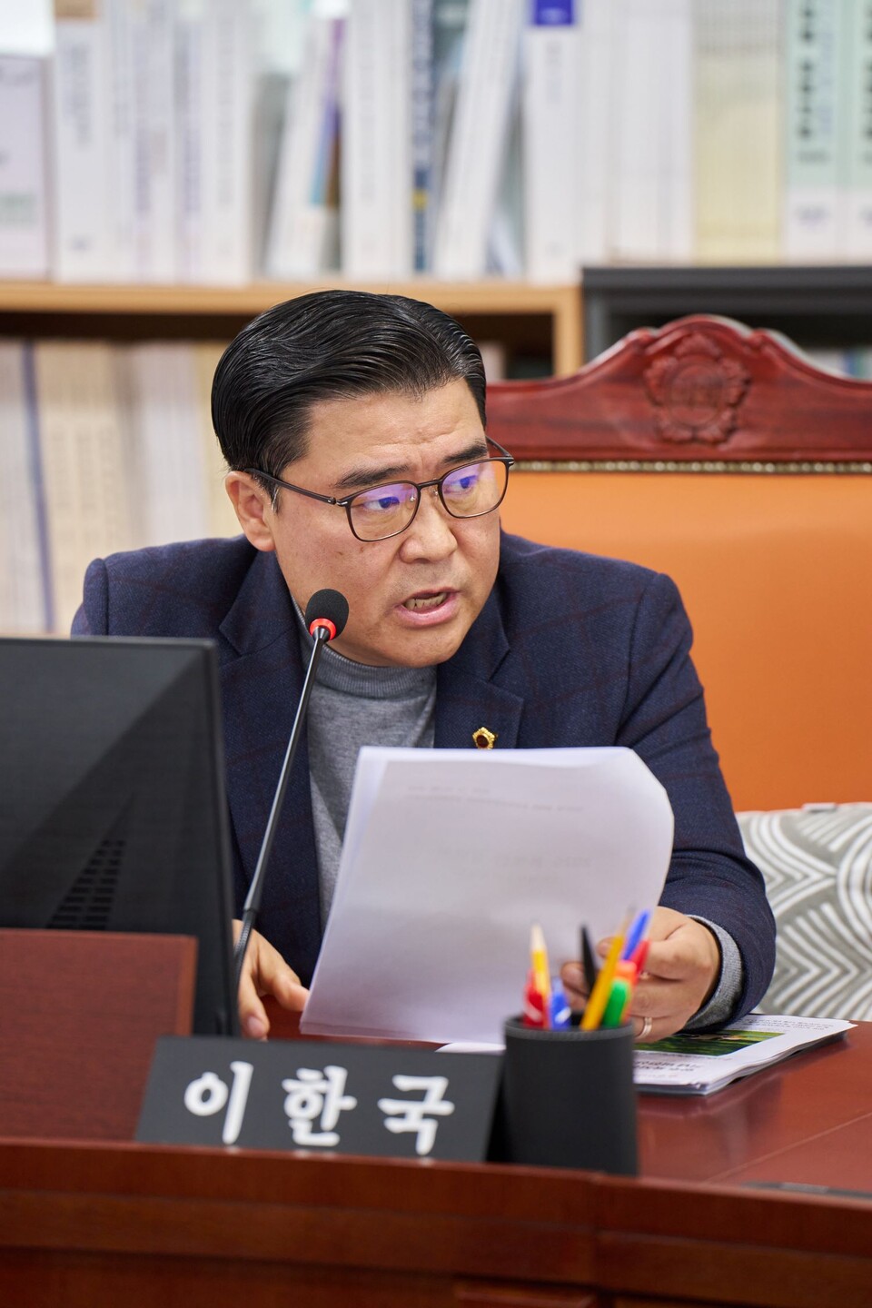 경기도의회 문화체육관광위원회 이한국 의원(국민의힘, 파주4)은 24일 열린 제387회 정례회 2026년도 본예산 심사에서 “경기도가 미래 관광을 강조하면서 정작 핵심 사업 예산은 일제히 감액했다”며 “말뿐인 관광정책”이라고 강하게 비판했다./ 경기도의회 제공