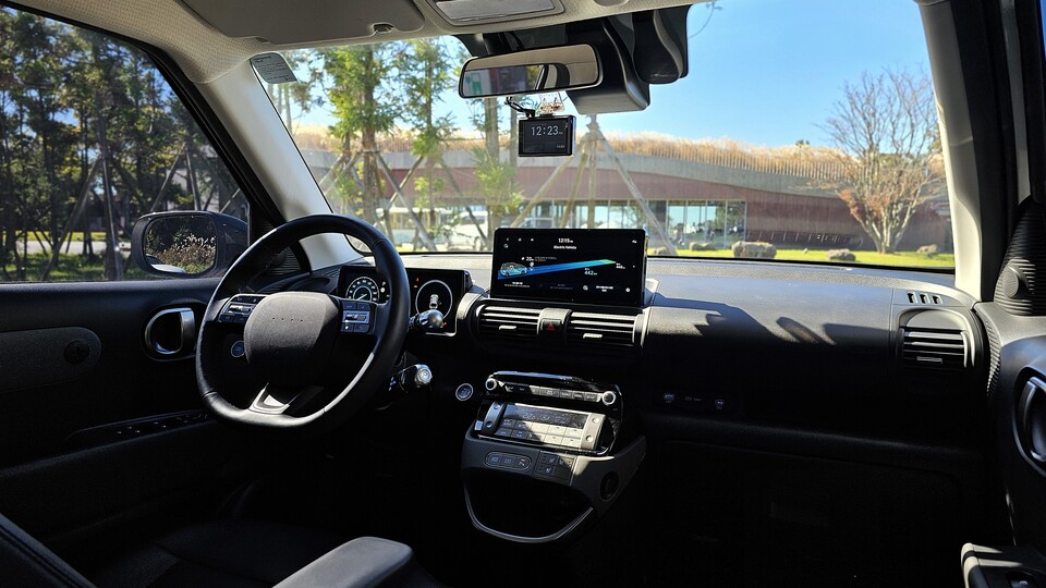 현대차 '캐스퍼 일렉트릭'의 1열 실내./곽호준 기자