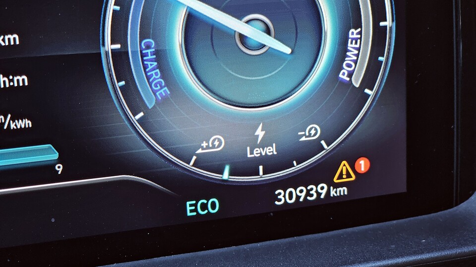 현대차 '캐스퍼 일렉트릭'의 계기판 회생제동 레벨(강도) 정보./곽호준 기자