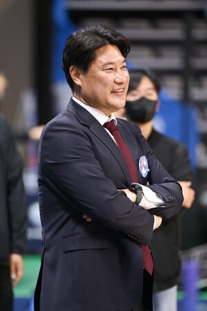 WKBL 신임 <b>사무총장</b>에 <b>안덕수</b> 전 KB <b>감독</b> 선임