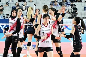 프로배구 <b>정관장</b>, 최하위 한국<b>도로공사</b> 제압… 2위로 점프
