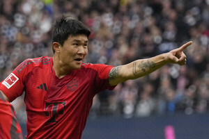 김민재, <b>이재성</b>에게 판정승… 바이에른 뮌헨, 마인츠 3-0 완파하며 우승...