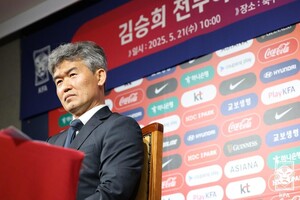 김승희 <b>축구협회</b> 신임 전무의 키워드는 '<b>소통</b>'... "신뢰 회복이 우선"