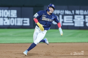 NC, <b>연장</b> 끝 KT 제압… LG는 60승 선착
