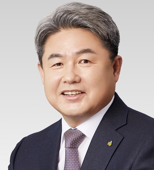 [칼럼]정종표 DB손보 대표의 AI 혁신, 보험업 선진화 이끈다 - 뉴스 썸네일 이미지