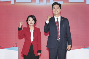 <b>국민의힘</b> 청년최고 '반탄' 손수조 vs '찬탄' 우재준 2파전