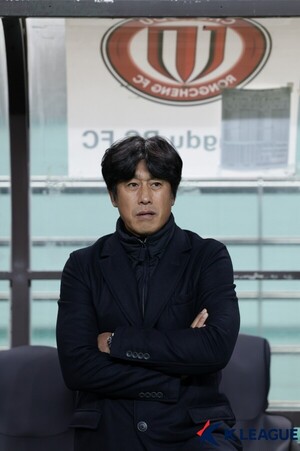 <b>서정원</b> 청두 <b>감독</b>, "포기하지 않고 ACLE 16강 올라가겠다"