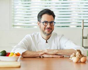 브리즘, 셰프 협업 '파브리 라인' 공개 - 뉴스 썸네일 이미지