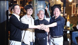 "내 친구 현대차" 언급한 젠슨 황…이틀 뒤 정의선과 <b>우래옥</b> 회동