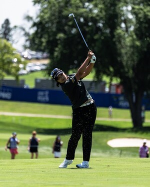 '단독 선두' 유해란, <b>LPGA</b> 첫 메이저 퀸 도전... PGA 김시우는 3R 공동 10...