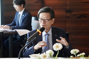 윤진식 무협 회장, 부·울·경 수출기업 애로 청취