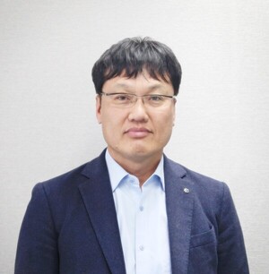 순익 1위 내주고 더모아 손실까지...신한카드 박창훈호 시험대 - 뉴스 썸네일 이미지